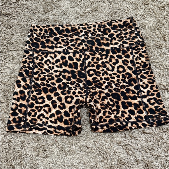 Pants - Leopard Work Out Shorts
